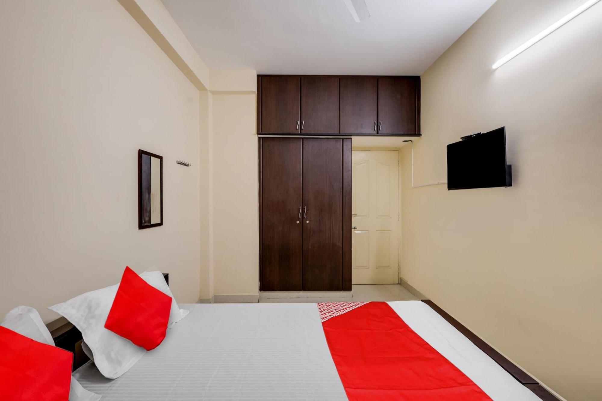 Hotel O K V R Residency - Elite チェンナイ エクステリア 写真